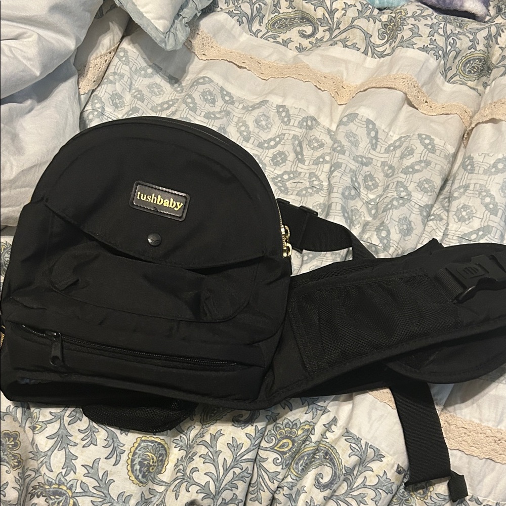 Tushbaby Black and gold